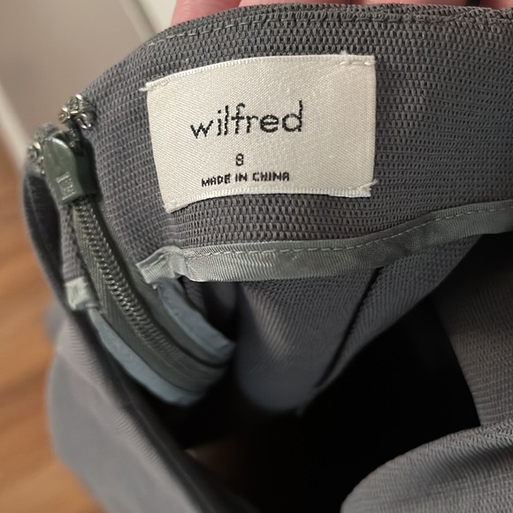 Aritzia dress - Picture 4 of 4